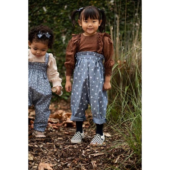 Double Duty Girls Romper Chambray Star: size 3 - Picture 3 of 5